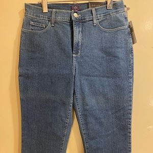 NYDJ Not your daughters jeans